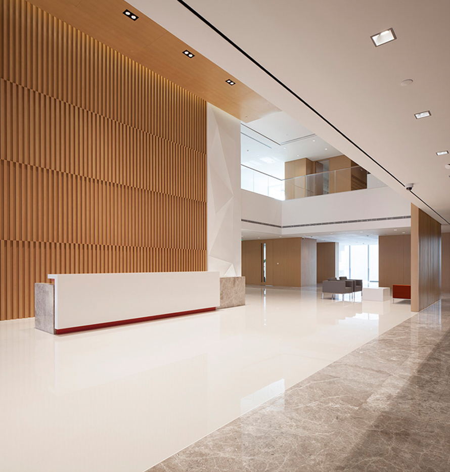 寫字樓內(nèi)開(kāi)放式辦公大廳裝飾的注意事項(xiàng)