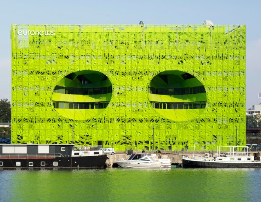 震驚！“綠到骨子里”的辦公室裝修