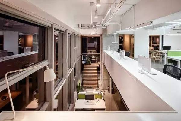 辦公室裝修 | 個(gè)性、寧靜，現(xiàn)代簡(jiǎn)約之美