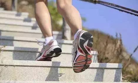 震驚！辦公室里99%都得了這個(gè)病，不及時(shí)解決危害一生！