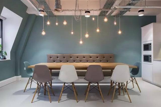 150億市場潛力，辦公室裝修也要開始考慮狗狗的感受了