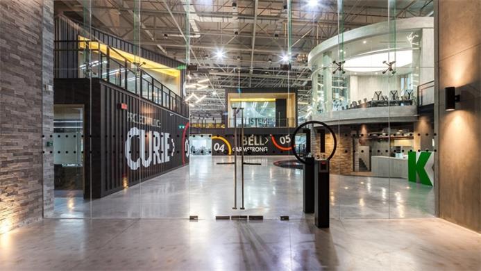 辦公空間，辦公室設(shè)計(jì)，科技公司辦公室設(shè)計(jì)，現(xiàn)代風(fēng)格辦公室，創(chuàng)意社區(qū)