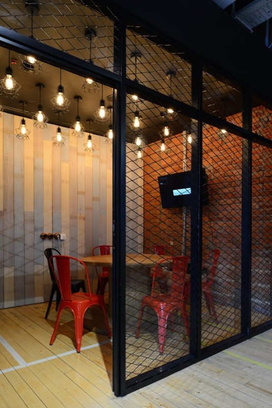 辦公空間，辦公室設(shè)計(jì)，媒體公司辦公室設(shè)計(jì)，現(xiàn)代風(fēng)格辦公室，體育媒體