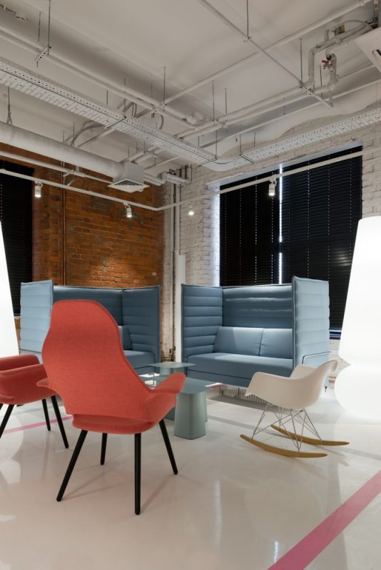 辦公空間，辦公室設(shè)計(jì)，媒體公司辦公室設(shè)計(jì)，現(xiàn)代風(fēng)格辦公室，體育媒體