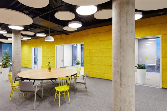 辦公空間，辦公室設(shè)計，科技公司辦公室設(shè)計，現(xiàn)代風(fēng)格辦公室，在線旅行社