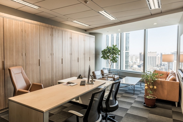 辦公室裝飾的內(nèi)墻涂料該怎樣恰當使用？