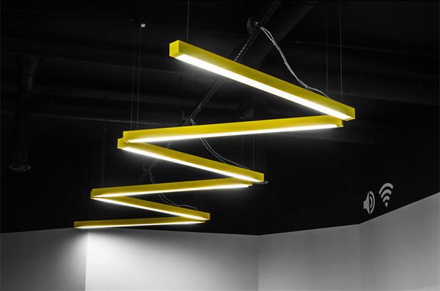 高端辦公室裝修設(shè)計經(jīng)典案例:波蘭Droids科技公司辦公室設(shè)計